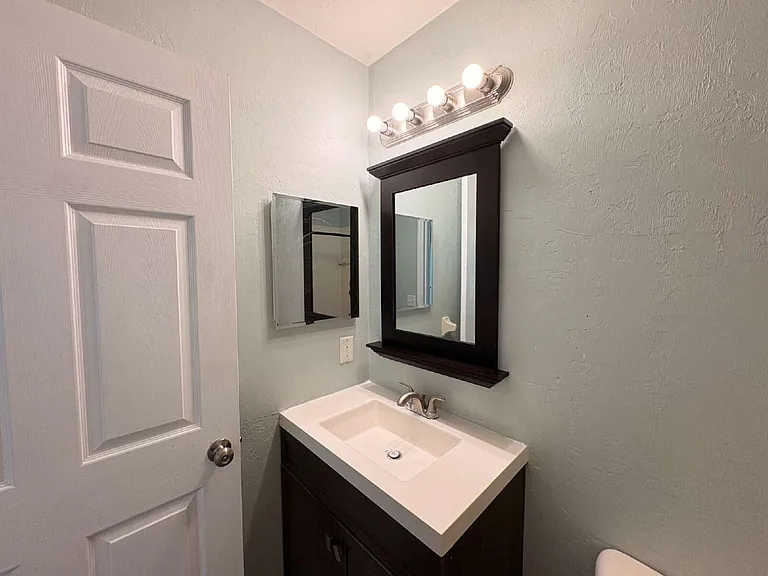 644 NW 66th Pl — Photo 23