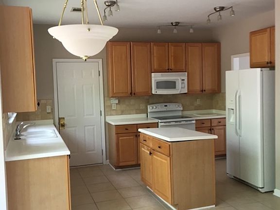 4th image of 1420 Stoney Field Pl