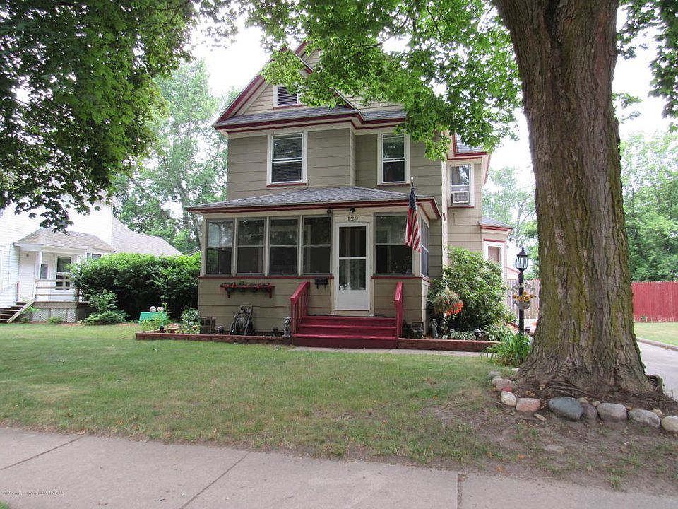 1st image of 129 Union St N