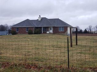 26357 Eden Trl, Warrenton, MO 63383