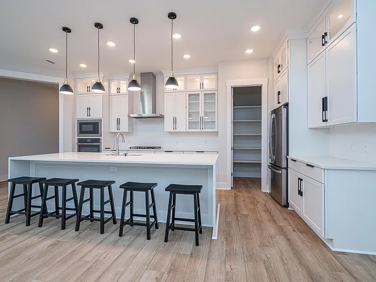 11 Anastasia Cir — Photo 64