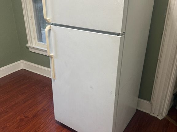 5th image of 90 Gaylord St