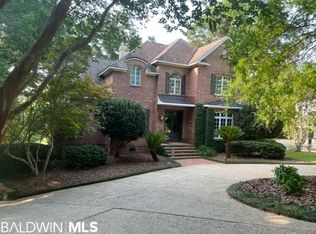 105 Crofton Ct, Fairhope, AL 36532