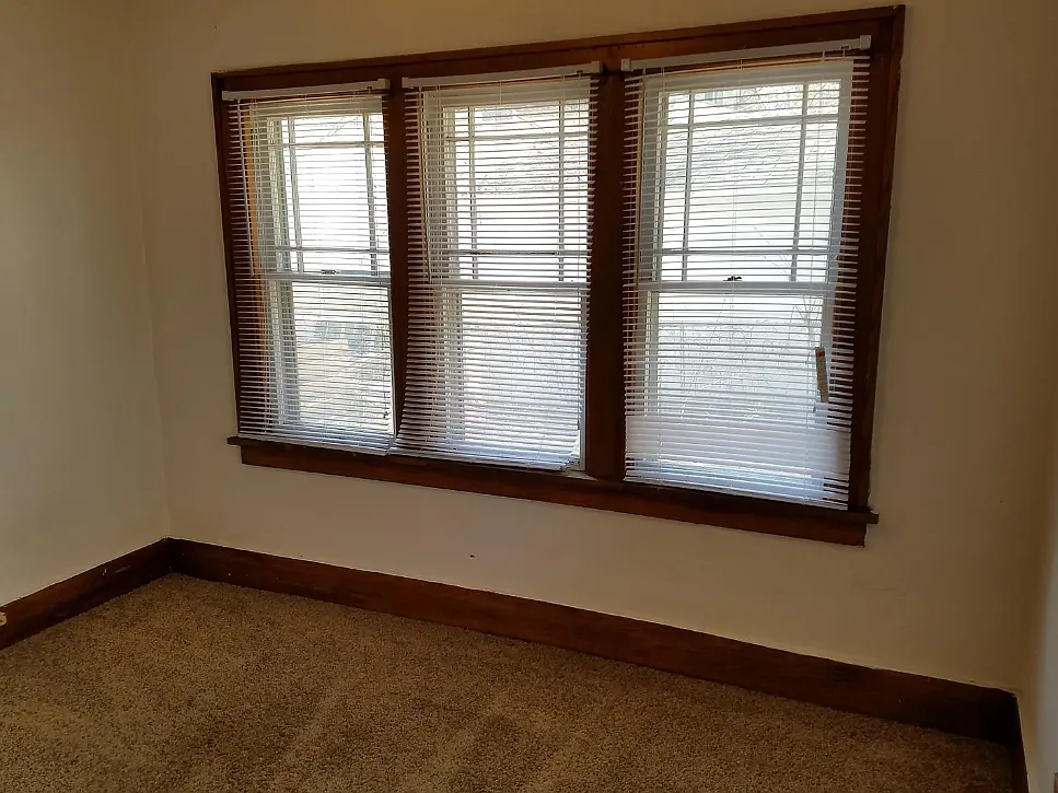 Seerley Blvd 808 - 1 — Photo 3