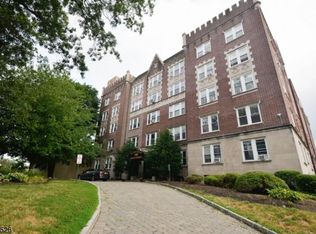 181 South St #1B, Morristown, NJ 07960