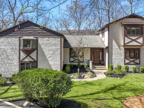 13 Lenape Drive, Montville Twp., NJ 07045