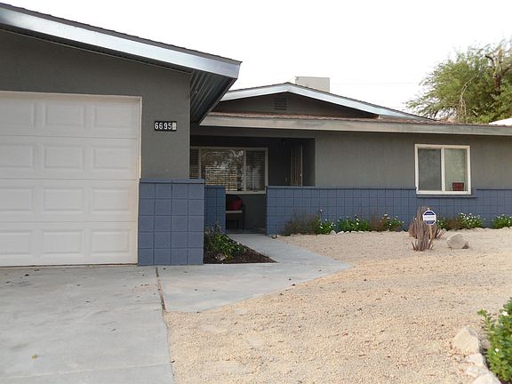 4th image of 66958 Desert View Ave