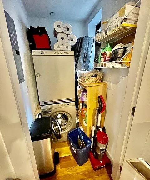 419 Hanover St #7 — Photo 5