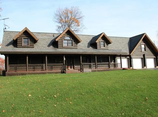 5436 Burt Lake Dr, Alanson, MI 49706