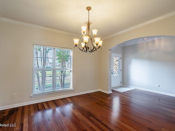 3rd image of 6414 Red Bird Dr