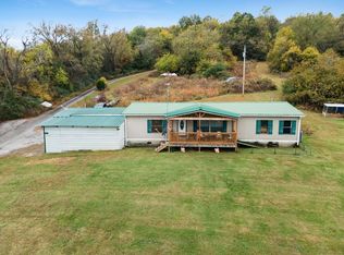 3300 Fishing Ford Rd, Petersburg, TN 37144