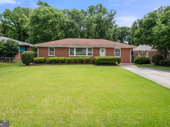 135 5th Ave, Jonesboro, GA 30236