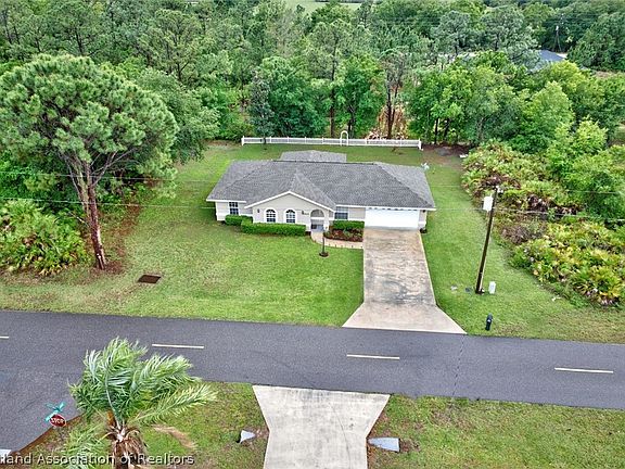 5th image of 6511 Orduna Dr