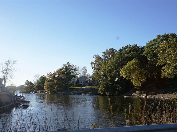 5th image of 14599 Brookhurst Dr