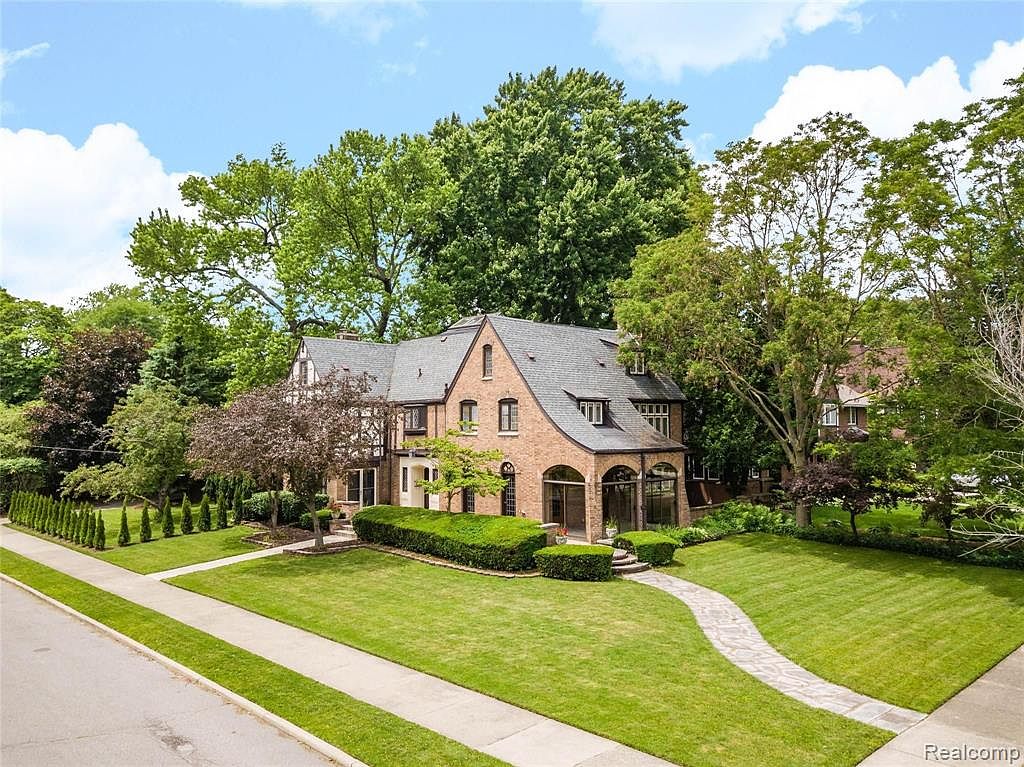 905 Berkshire Rd, Grosse Pointe Park, MI 48230 Zillow