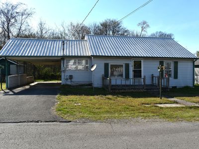 403 Hawkins St, Cowan, TN, 37318