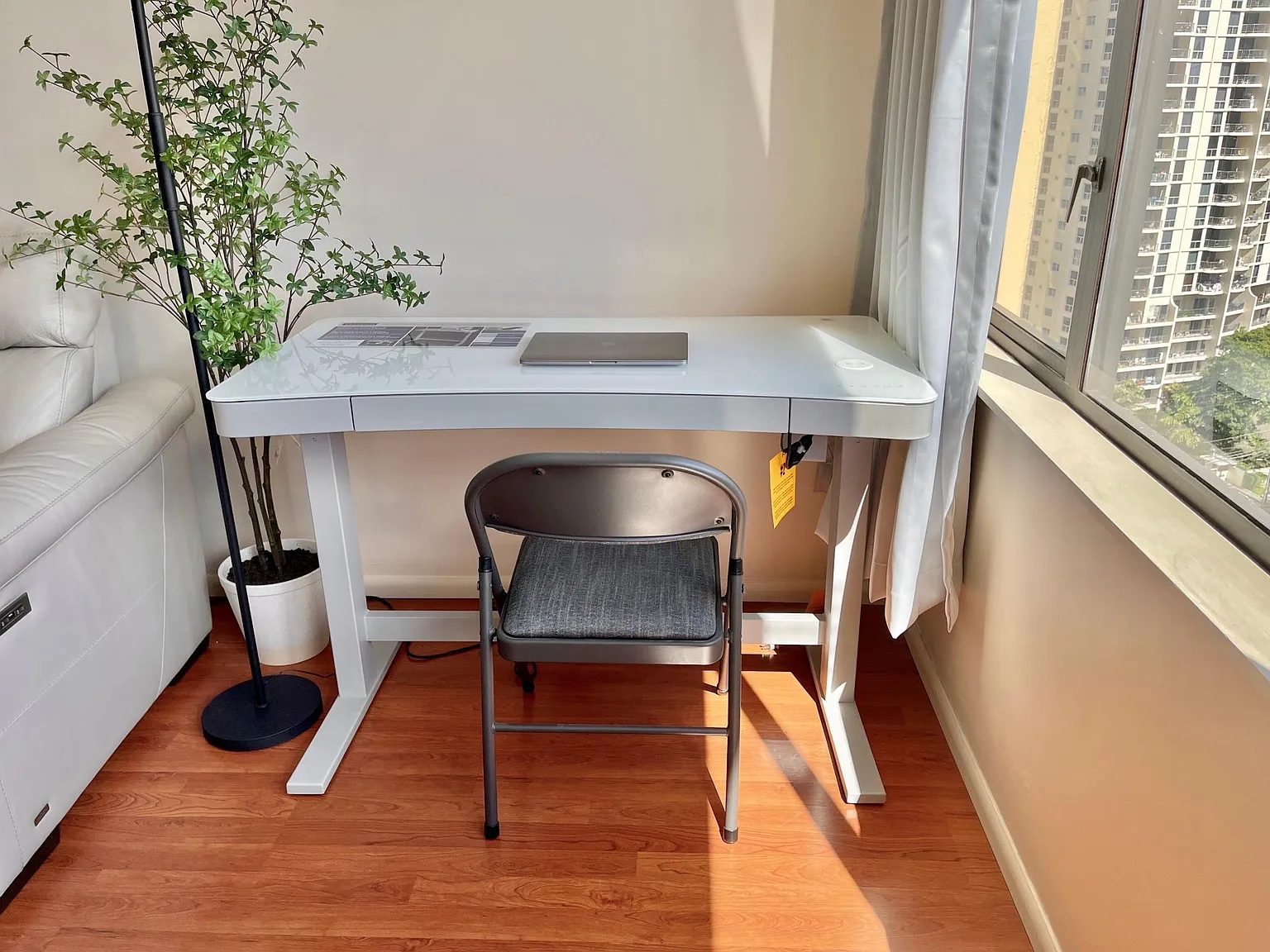 1 bed, 552 sqft, $3,100 — Photo 2