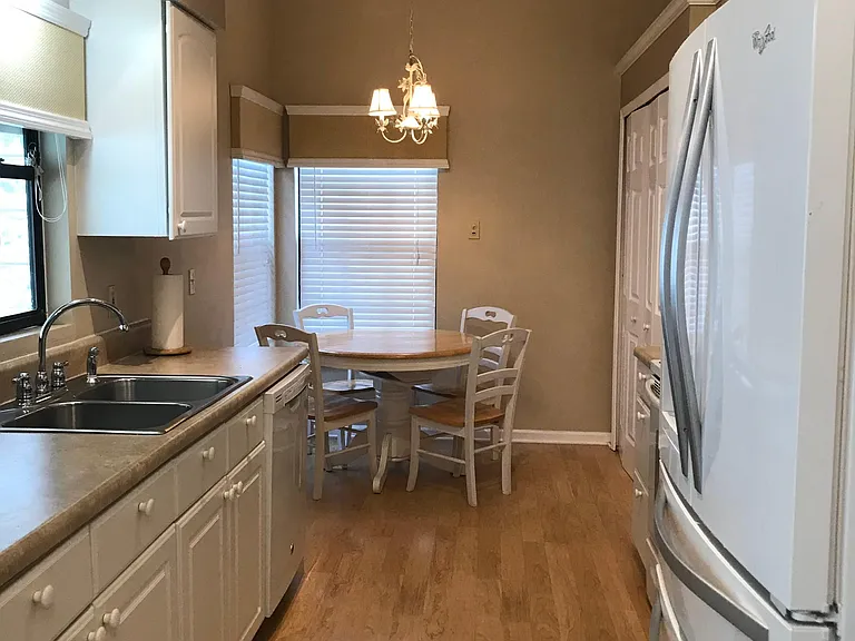 7420 Spring Villas Cir — Photo 28