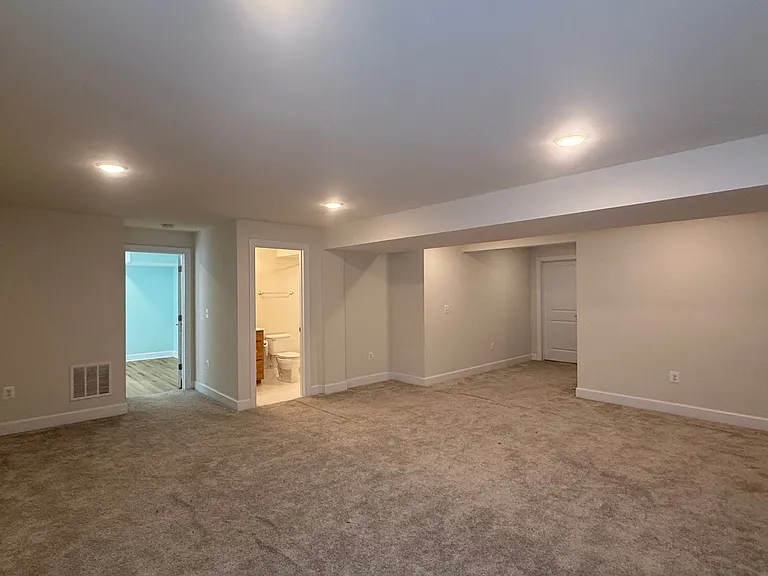 352 Pear Blossom Rd — Photo 23