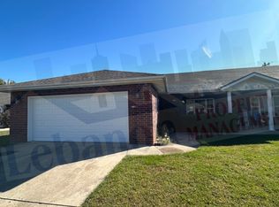 1332 Deadra Dr, Lebanon, MO 65536