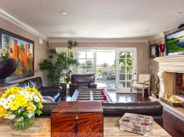 2050 Linda Flora Dr, Los Angeles, CA 90077