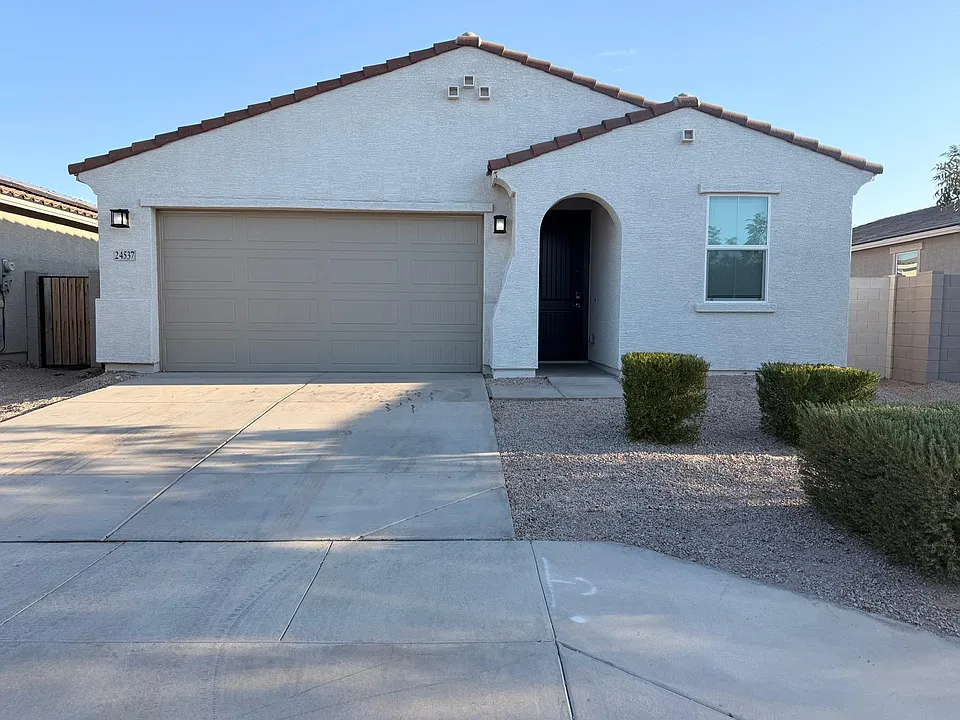 24537 W Mohave St