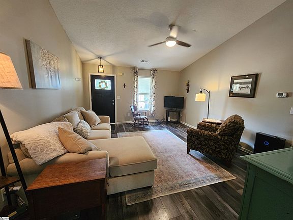 2nd image of 407 Shoally Brook Dr