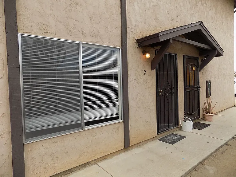 449 Montgomery St — Photo 3