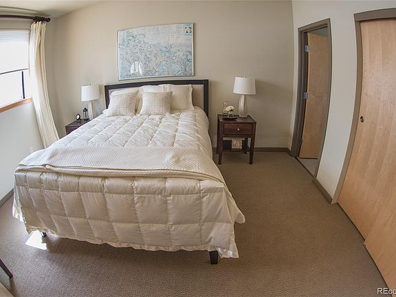 5th image of 2351 Glenarm Pl