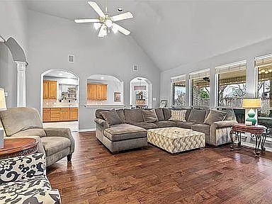 6456 Fianna Hills Dr — Photo 13
