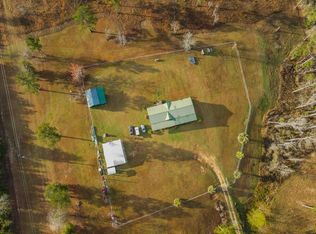 220 Poitevent Rd, Attapulgus, GA 39815