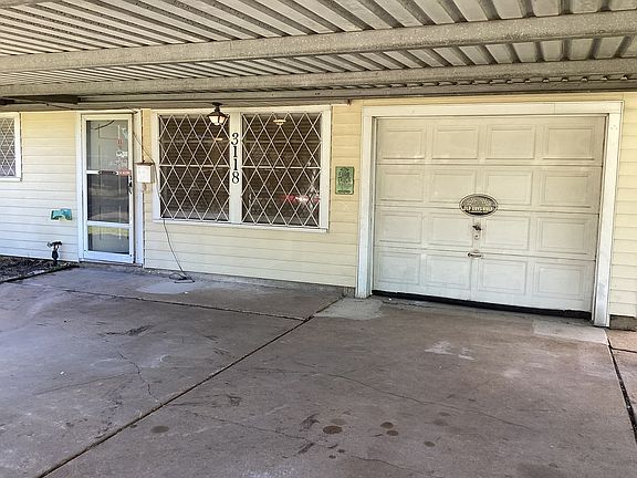 2nd image of 3118 Grant St #3118