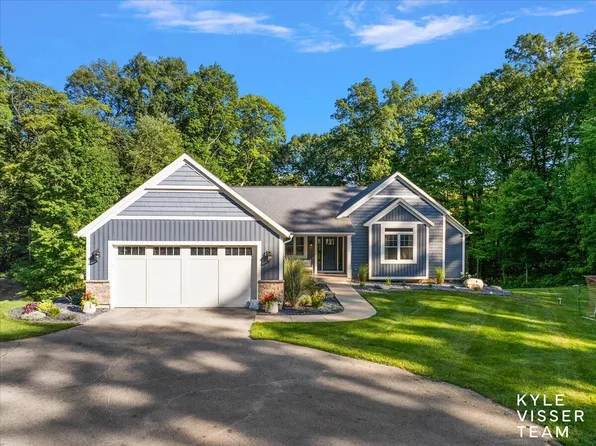 7290 Knapp St NE, Ada, MI 49301
