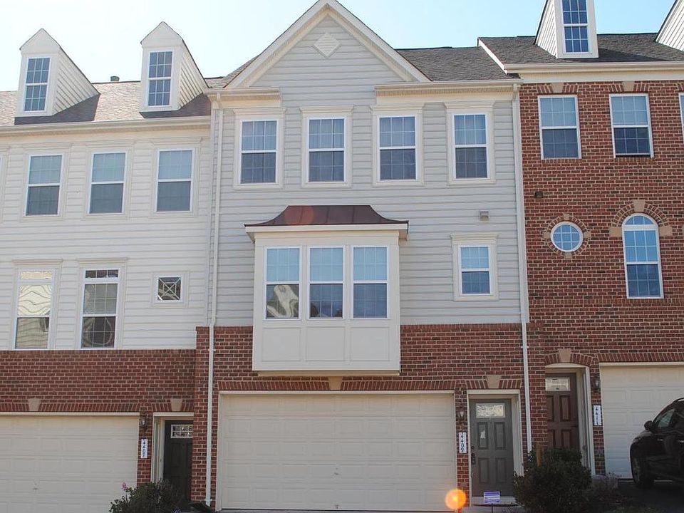 1st image of 4409 Halleck Trl