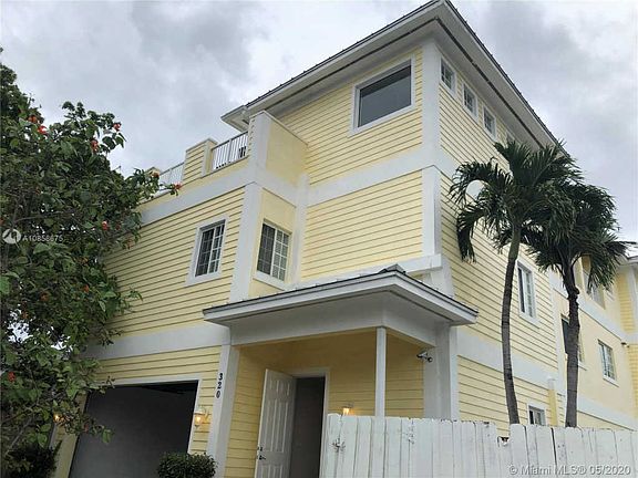 4th image of 320 SW 9th St #1