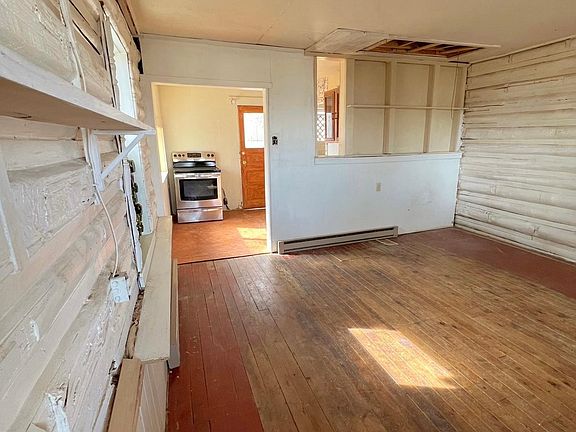 2nd image of 413 A St Unit 5