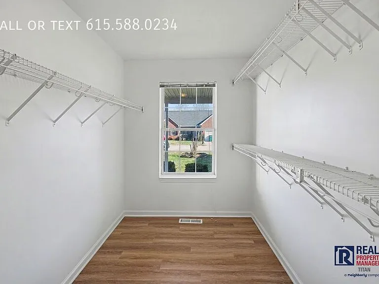 1505 Chapman Ln — Photo 12