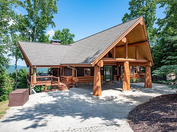 2nd image of 502 Overlook Rd