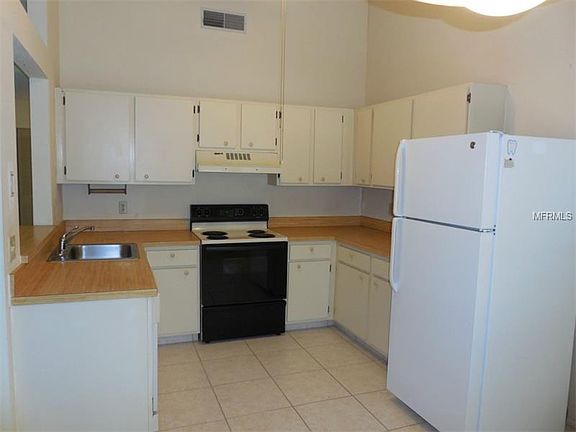 4th image of 3853 Lake Saint George Dr