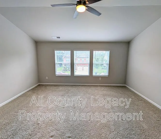1313 Brookstone Lake Dr — Photo 11