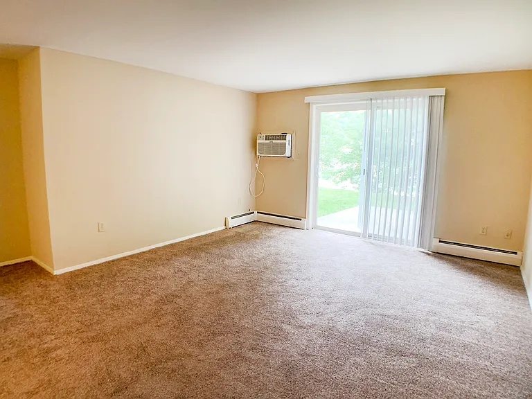 Barkley Ridge Apartments — Photo 40