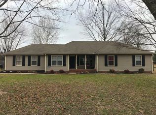 1010 Rutledge Dr, Rockvale, TN 37153