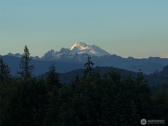 5th image of 16480 Mountain View Road