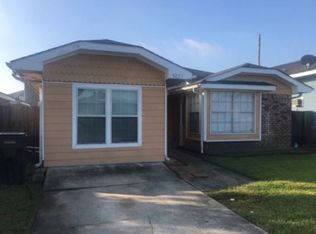 5231 Timber Crest Dr, New Orleans, LA 70131
