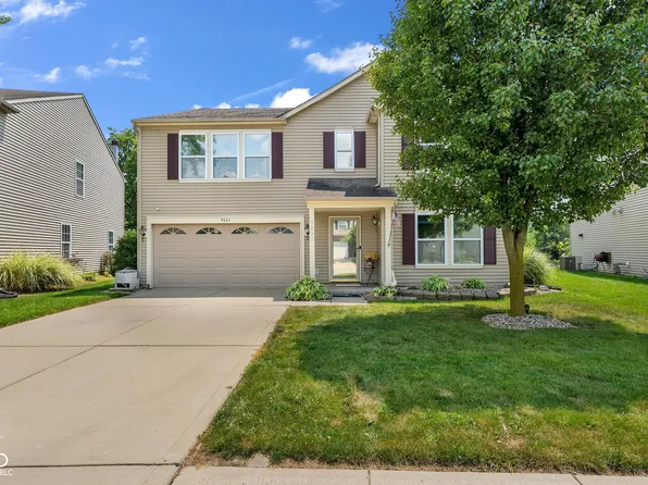 9045 Stones Bluff Pl, Camby, IN 46113