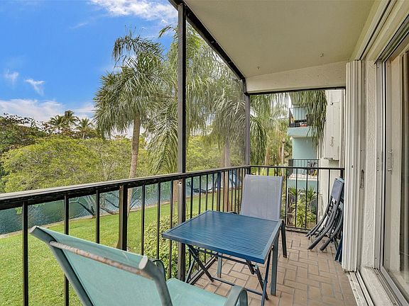 3rd image of 1785 N Andrews Square #201