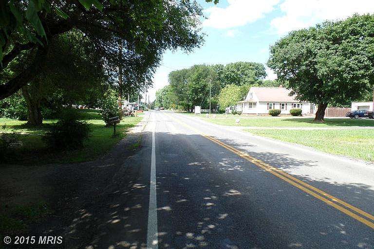 2nd image of Rock Cliff Dr
