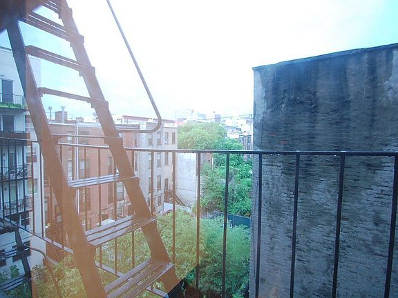 5th image of 2054 A C P Jr Blvd APT 4D