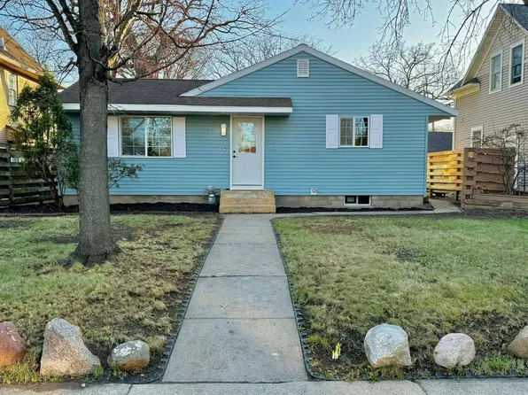 329 4th Ave NE, Saint Cloud, MN 56304