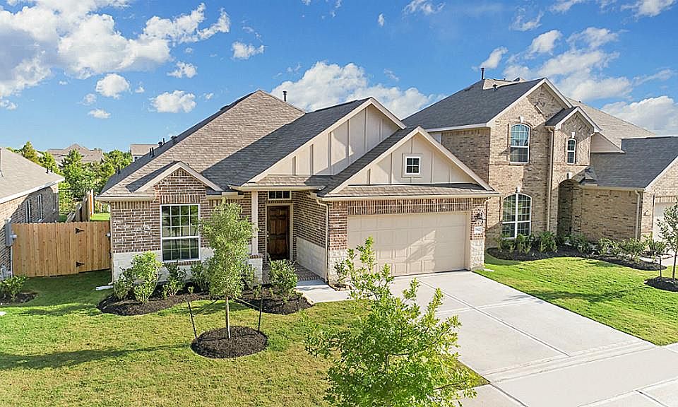 1st image of 24623 Lakecrest Pine Trl